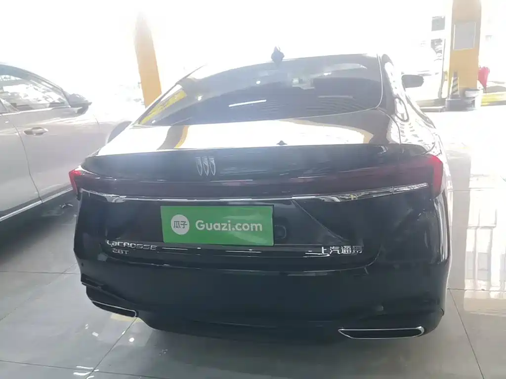Buick LaCrosse 2025 2025 Model 28T Platinum Edition