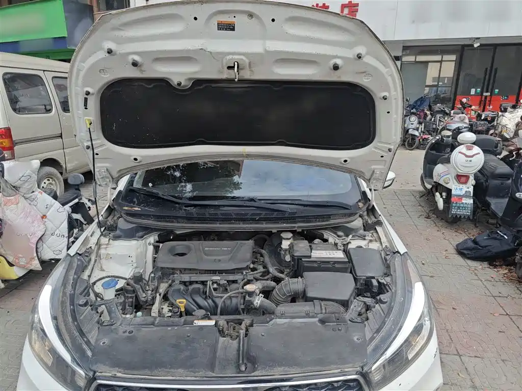 Kia K3 2016 1.6L Manual GLS фото 20