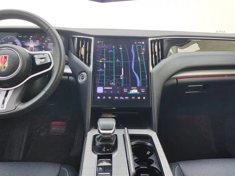 Hongqi HS7 PHEV 2024 2.0T PHEV 4WD Flagship Edition 6-seater фото 13