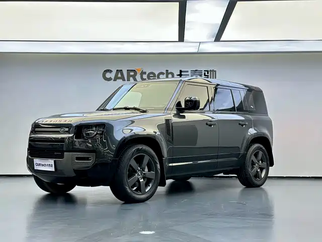 Land Rover Defender 2023