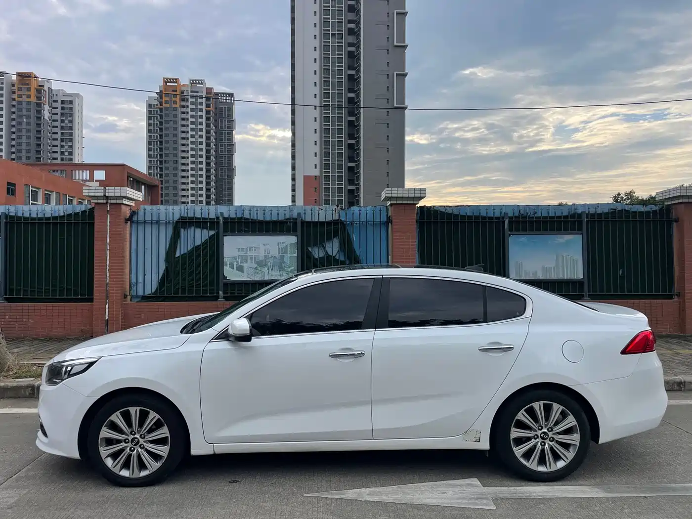 Kia K4 2017 2017 1.8L Automatic DLX Special