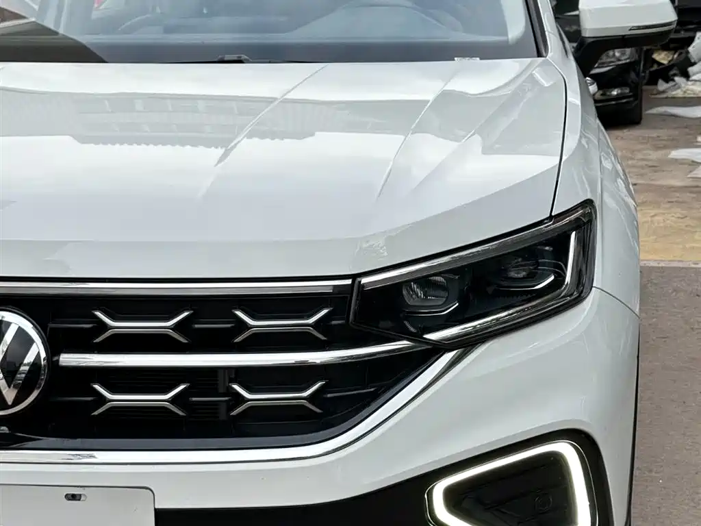 Volkswagen Tayron 2023 300TSI 2WD Luxury Plus Advanced Edition фото 14