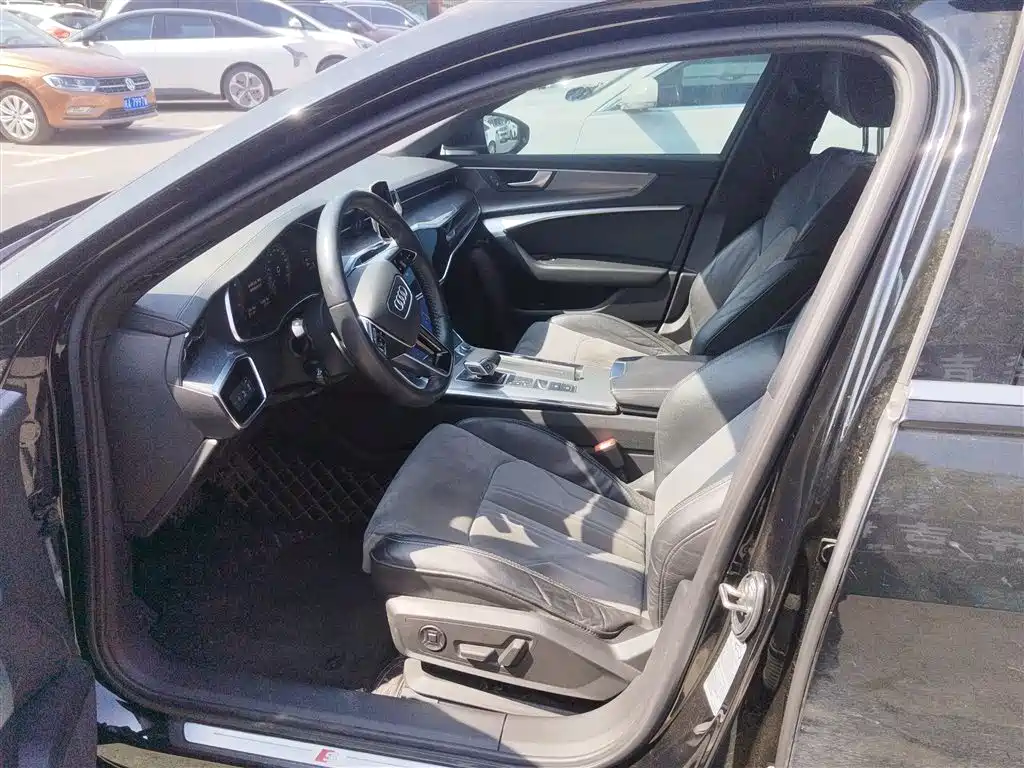 Audi A6L 2020 45 TFSI Premium Dynamic фото 7