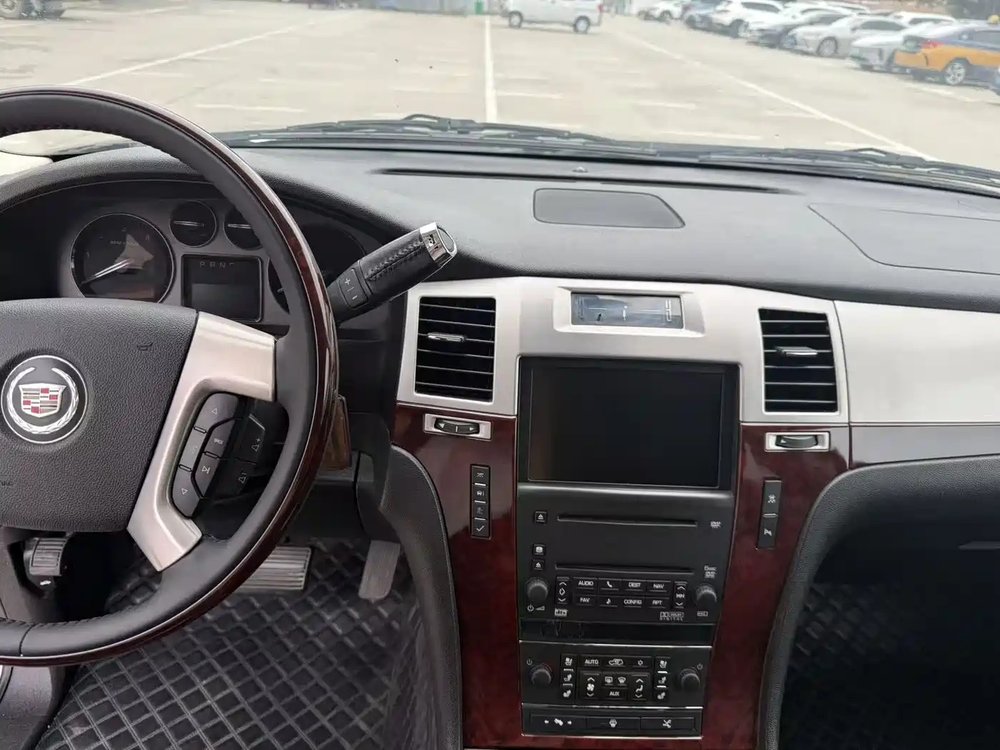 Cadillac Escalade 2008 6.2 AWD фото 14