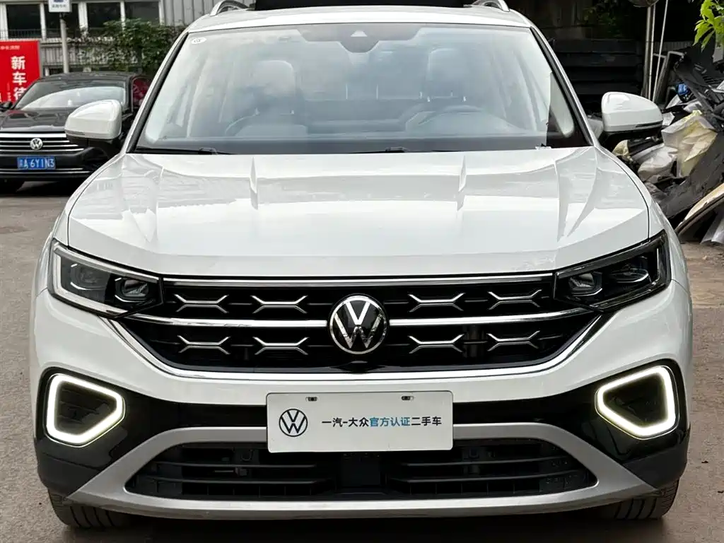 Volkswagen Tayron 2023 300TSI 2WD Luxury Plus Advanced Edition фото 18