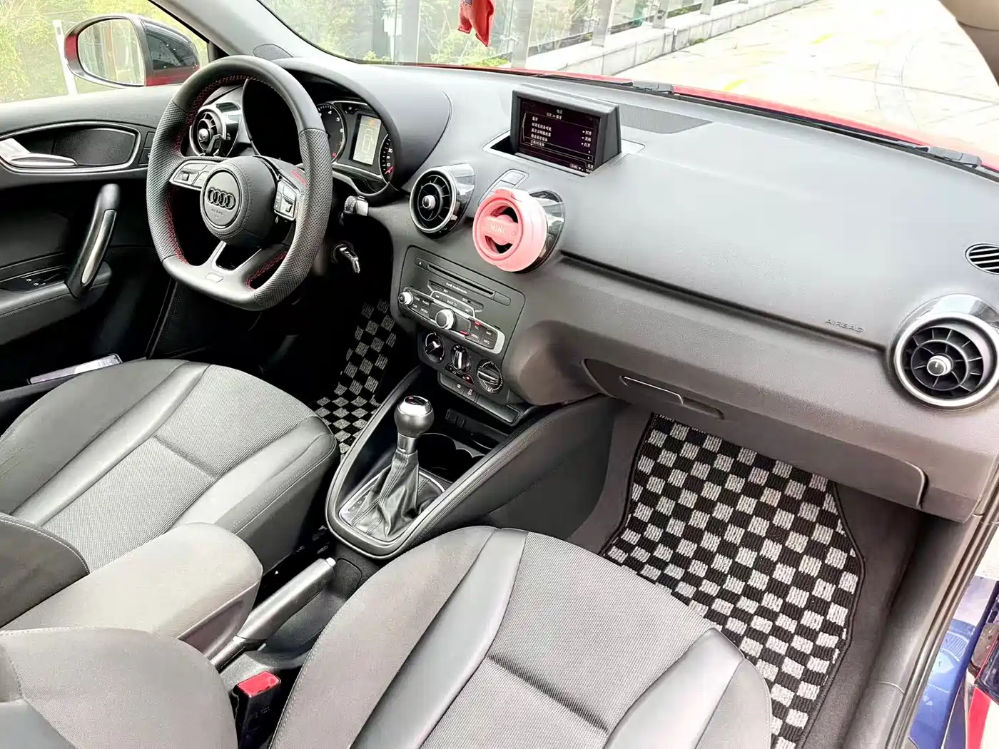 Audi A1 2011 2012 1.4 TFSI Ego