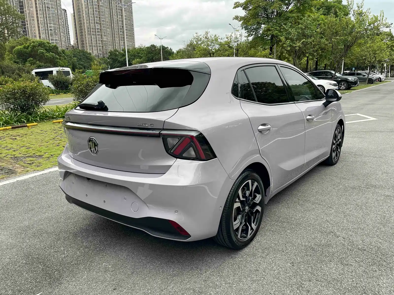 Фото 19 - MG MG4 EV
