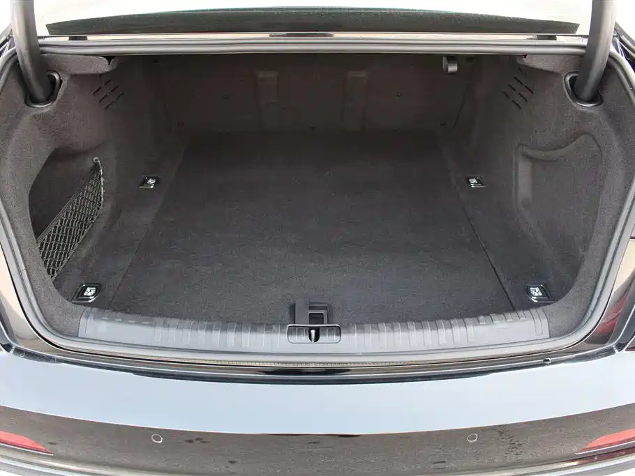 Audi A6L 2019 40 TFSI Luxury Dynamic фото 6