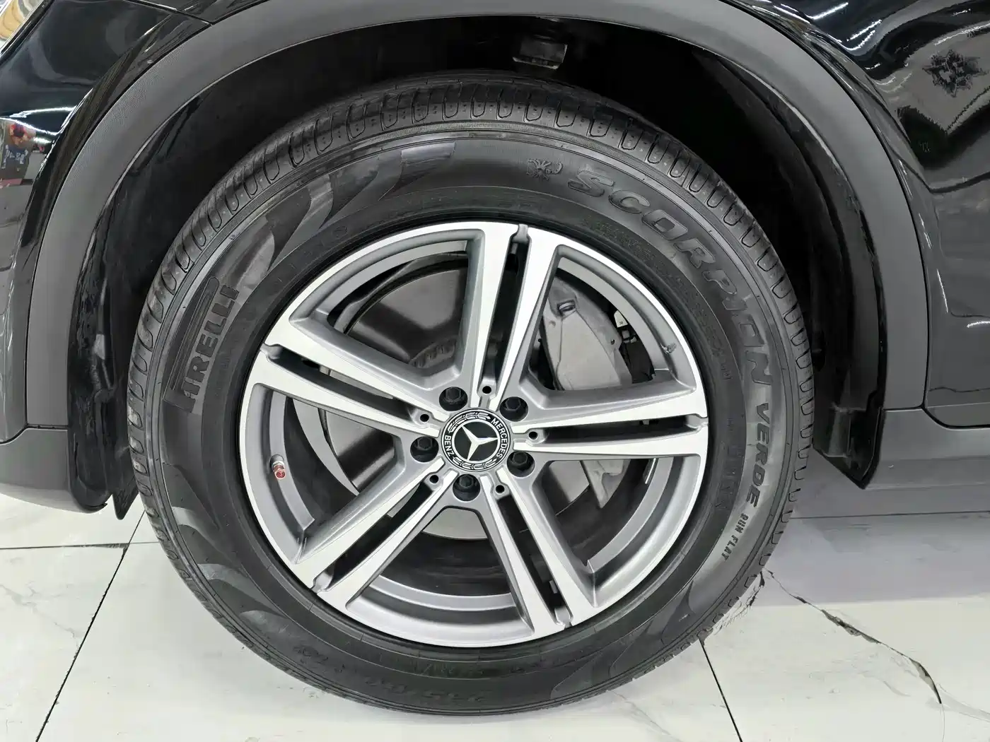 Mercedes-Benz GLC 2021 GLC 260 L 4MATIC Sporty фото 4