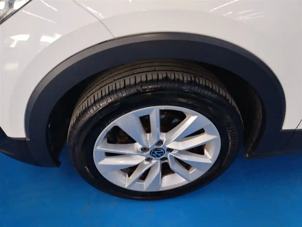 Volkswagen T-Cross 2021 1.5L Auto Comfort Edition фото 25