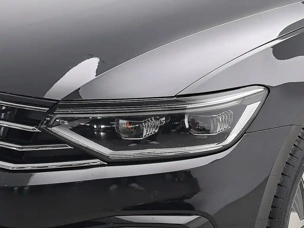 Photo 7 - Volkswagen Magotan GTE Plug-in Hybrid