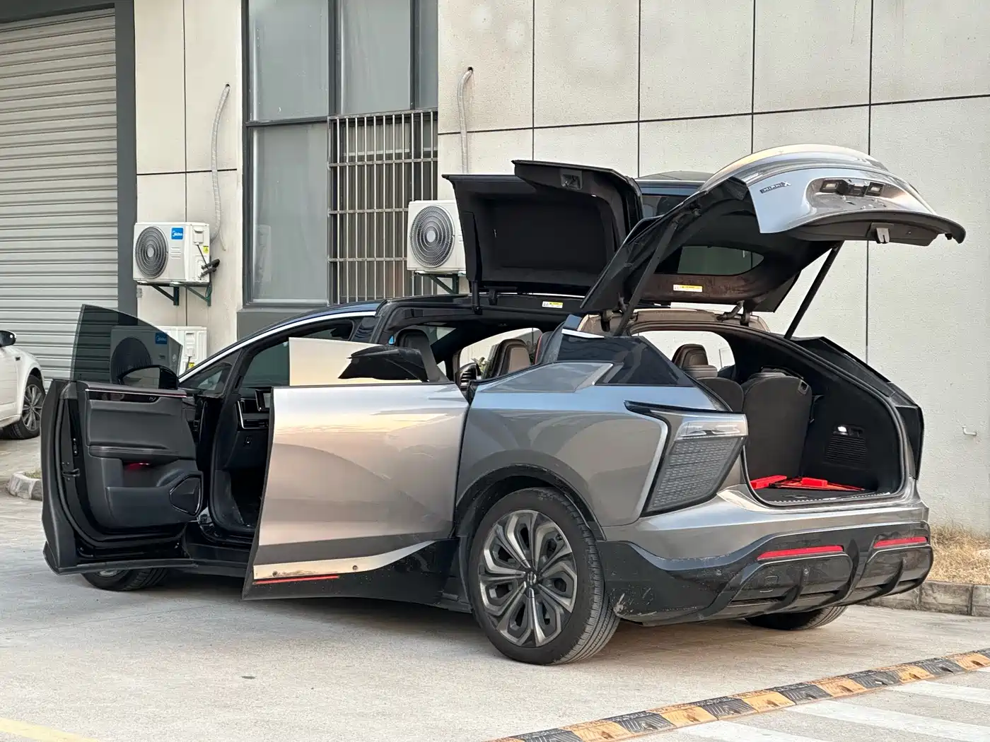 HiPhi X 2022 2021 Flagship Edition 6-Seater