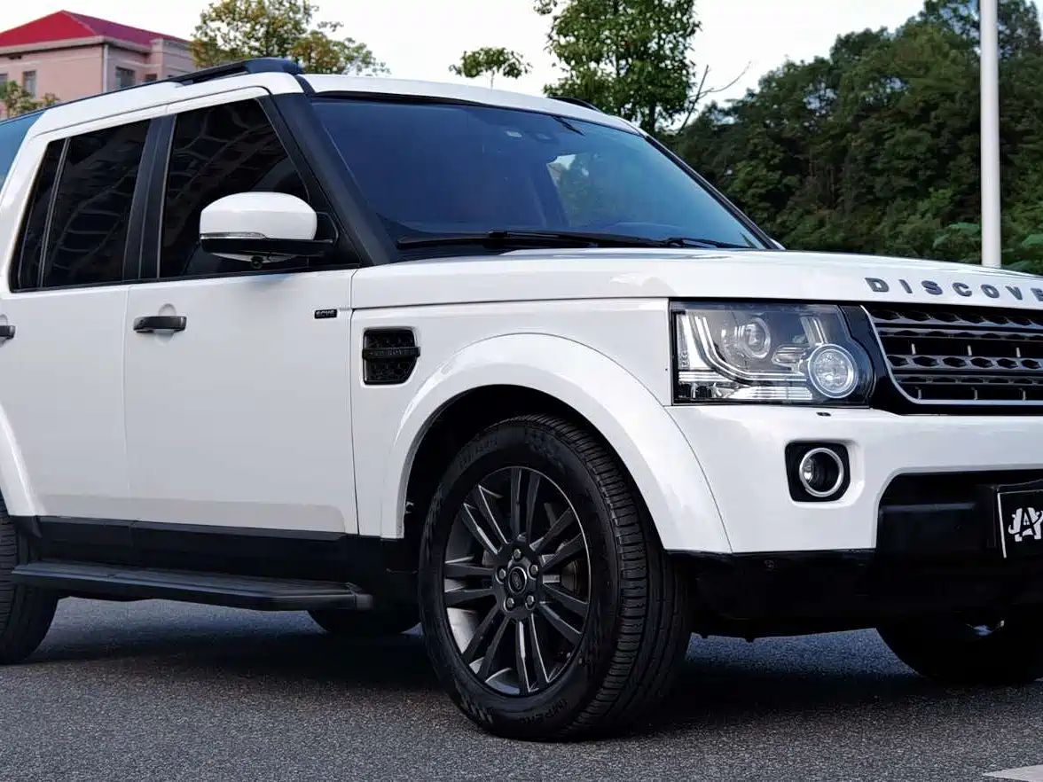 Фото 3 - Land Rover Discovery