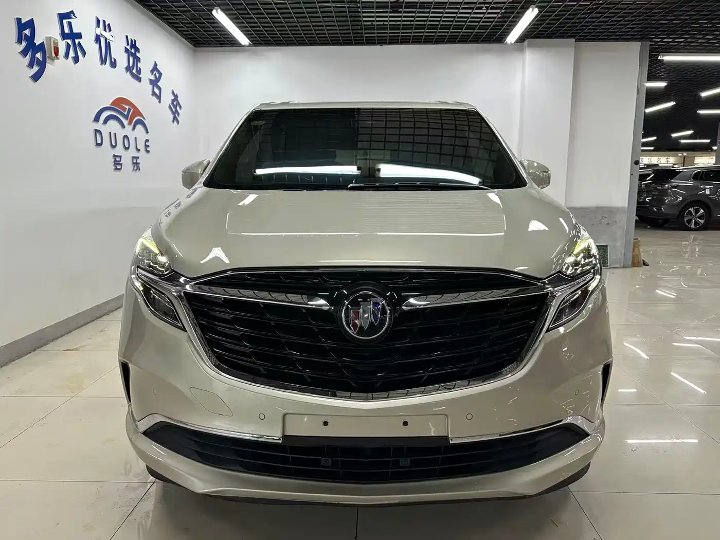 BUICK GL8