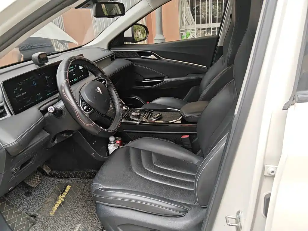 Nezha Auto Neta U 2021 2021 Pro 610 Fire Explorer Edition