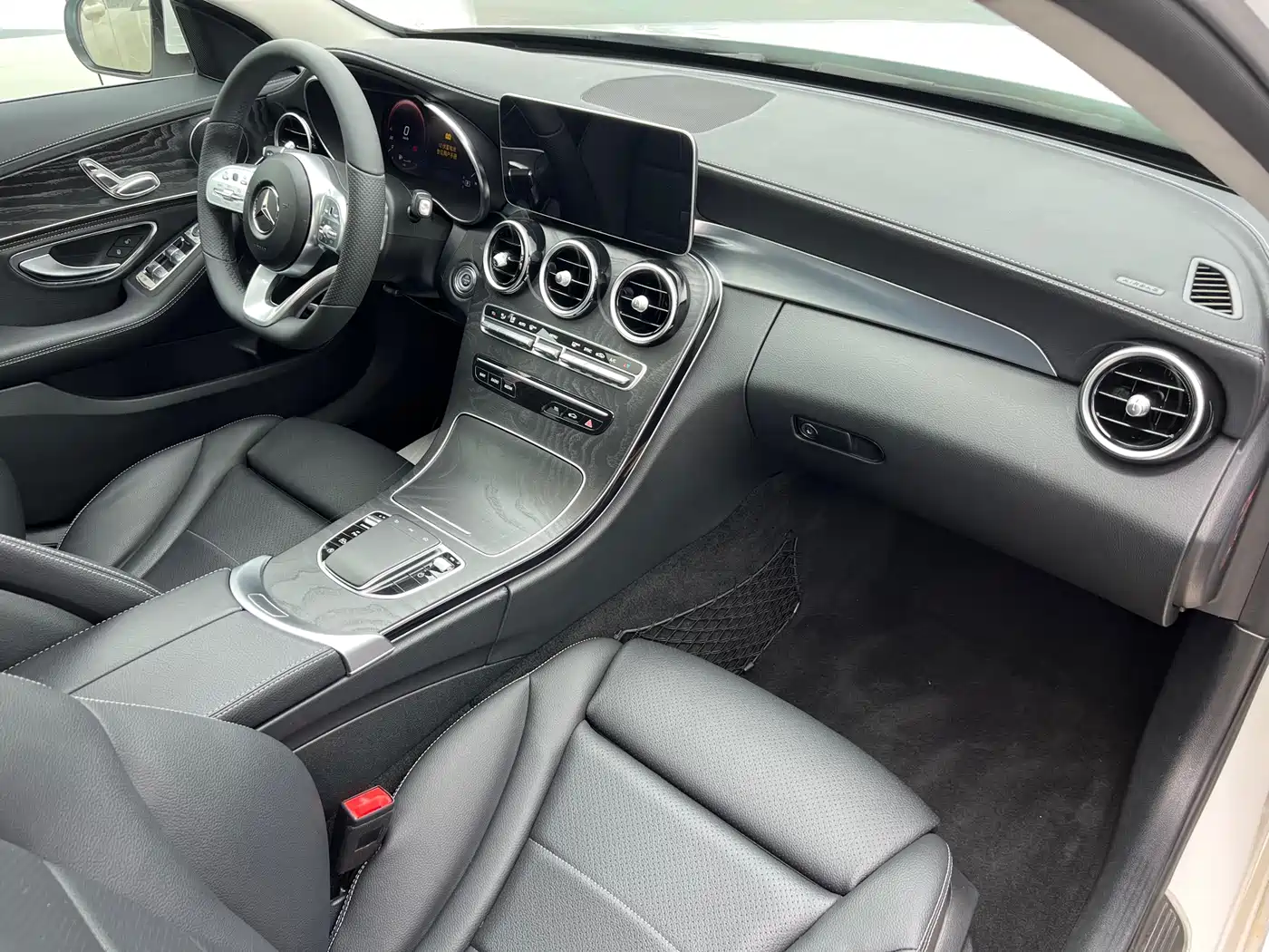 Mercedes-Benz C-Class 2020 Facelift C 200 L Fashion Sport Version фото 4