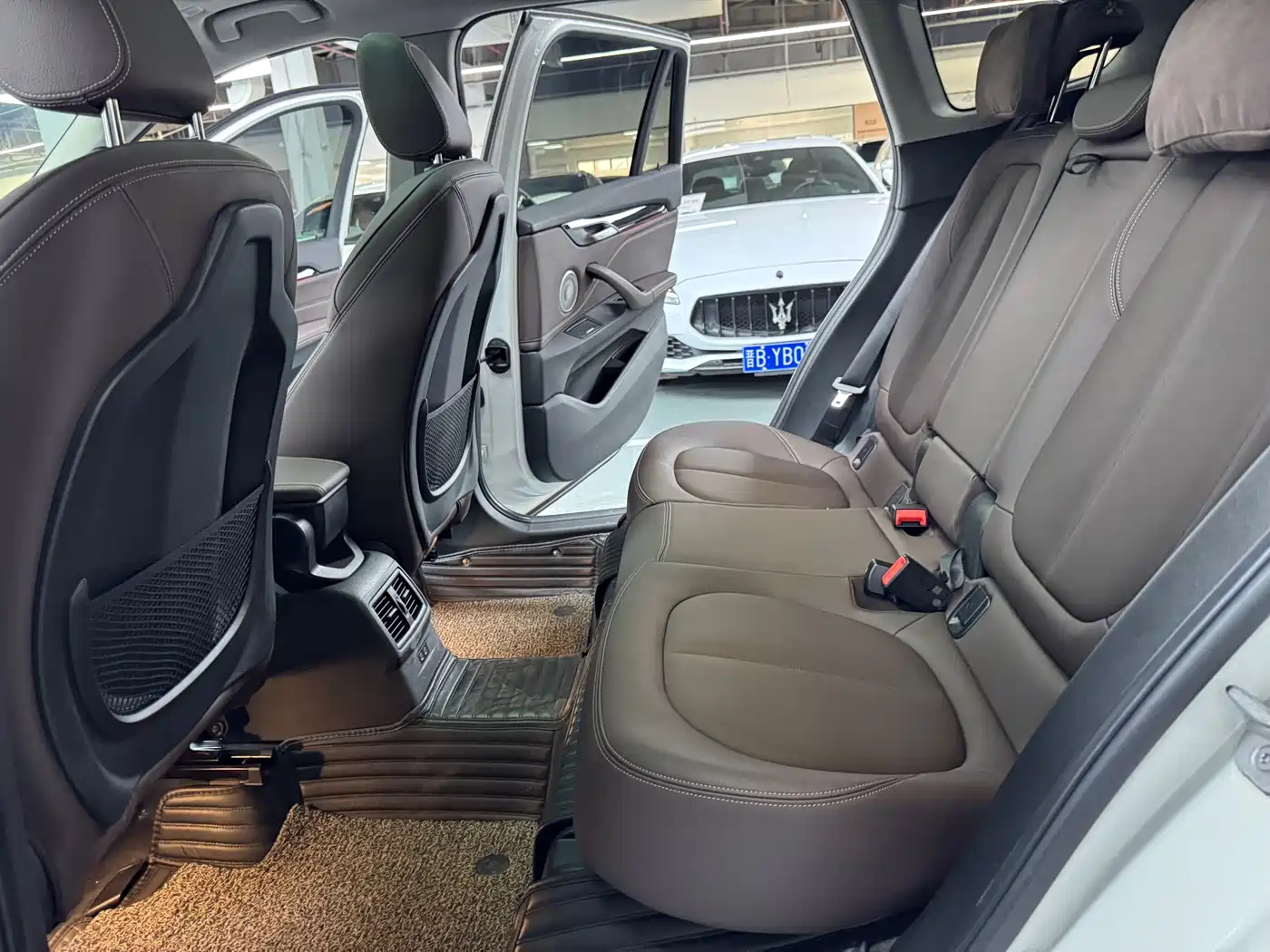 BMW X1 2022 sDrive25Li Leading фото 15
