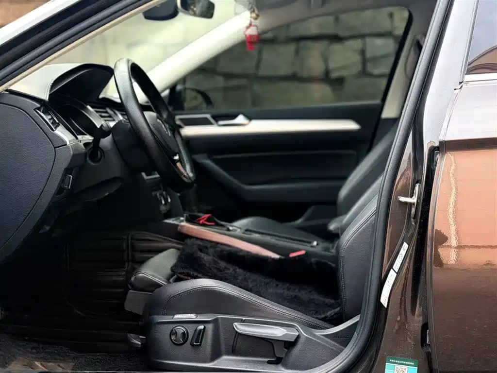 Volkswagen Weilan 2018 380TSI 2WD Comfort Edition фото 24