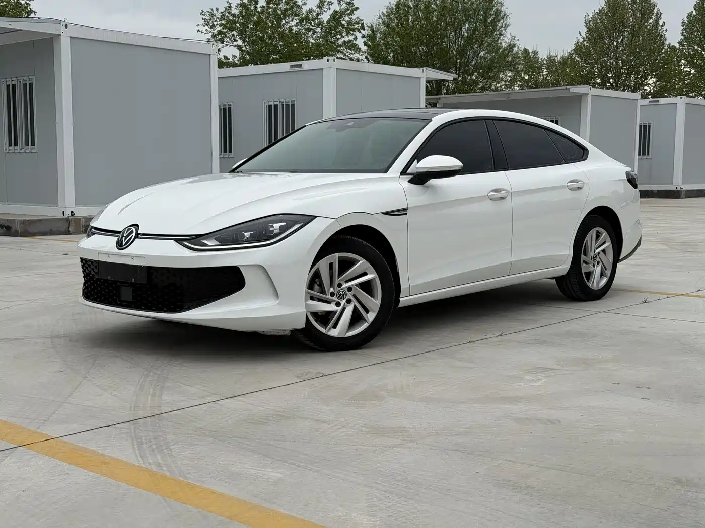 Volkswagen Lamando 2023 Lamando L 280TSI DSG Glamour Edition