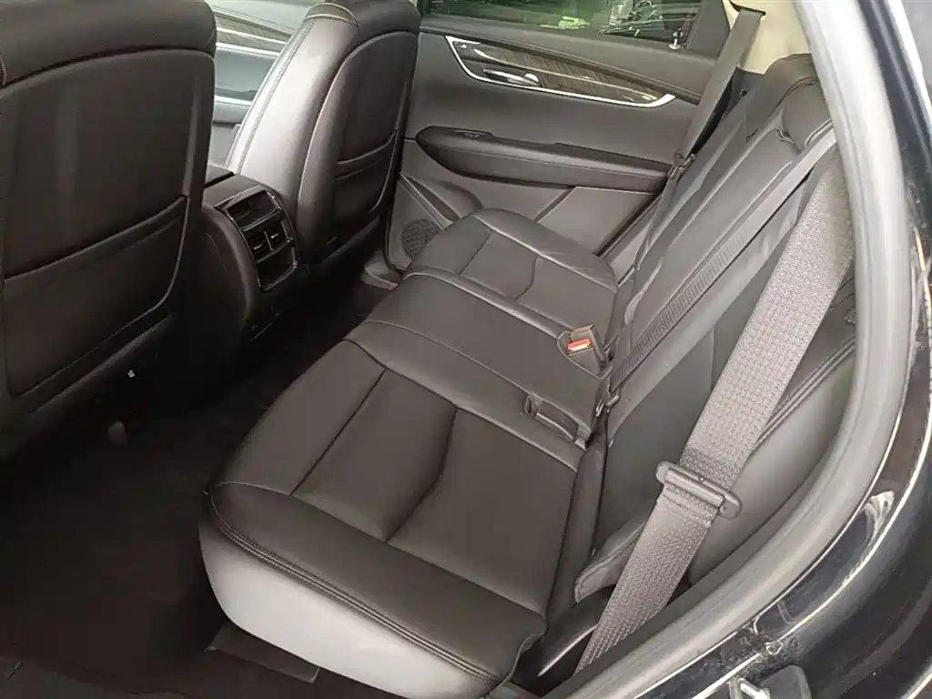 Cadillac XT5 2018 28T 4WD Luxury фото 17