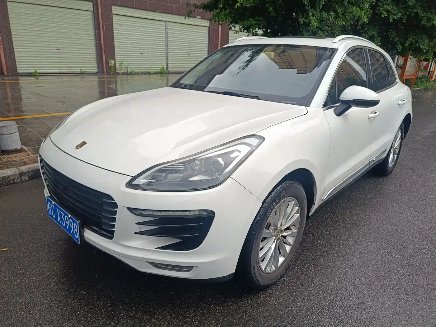 Фото 1 - Zotye SR9