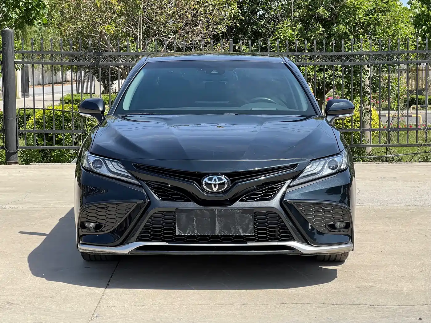 Toyota Camry 2021 2.5S Feng Shang Edition фото 2