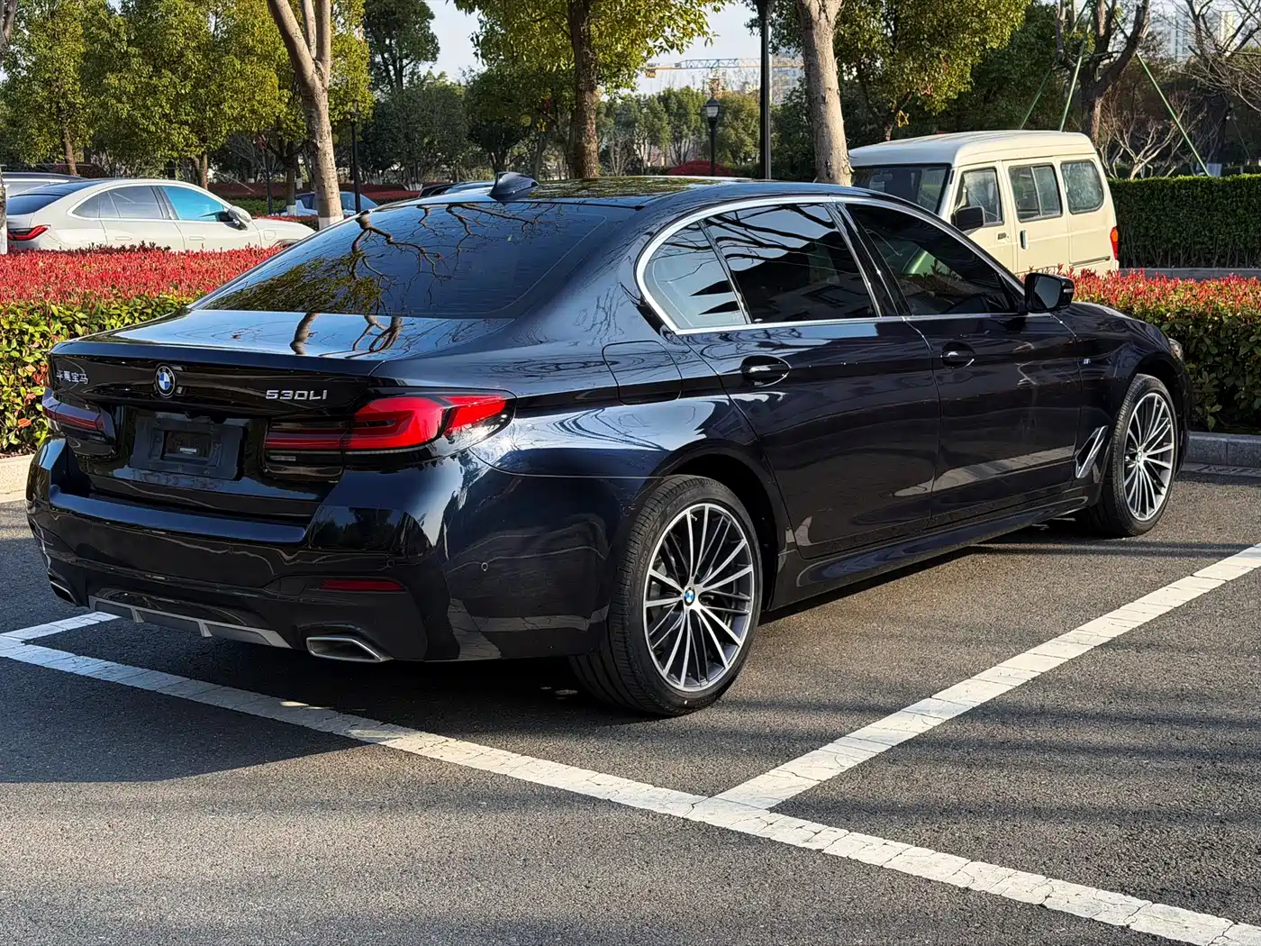 BMW 5 Series 2021 530Li Leading M Sport Package фото 5