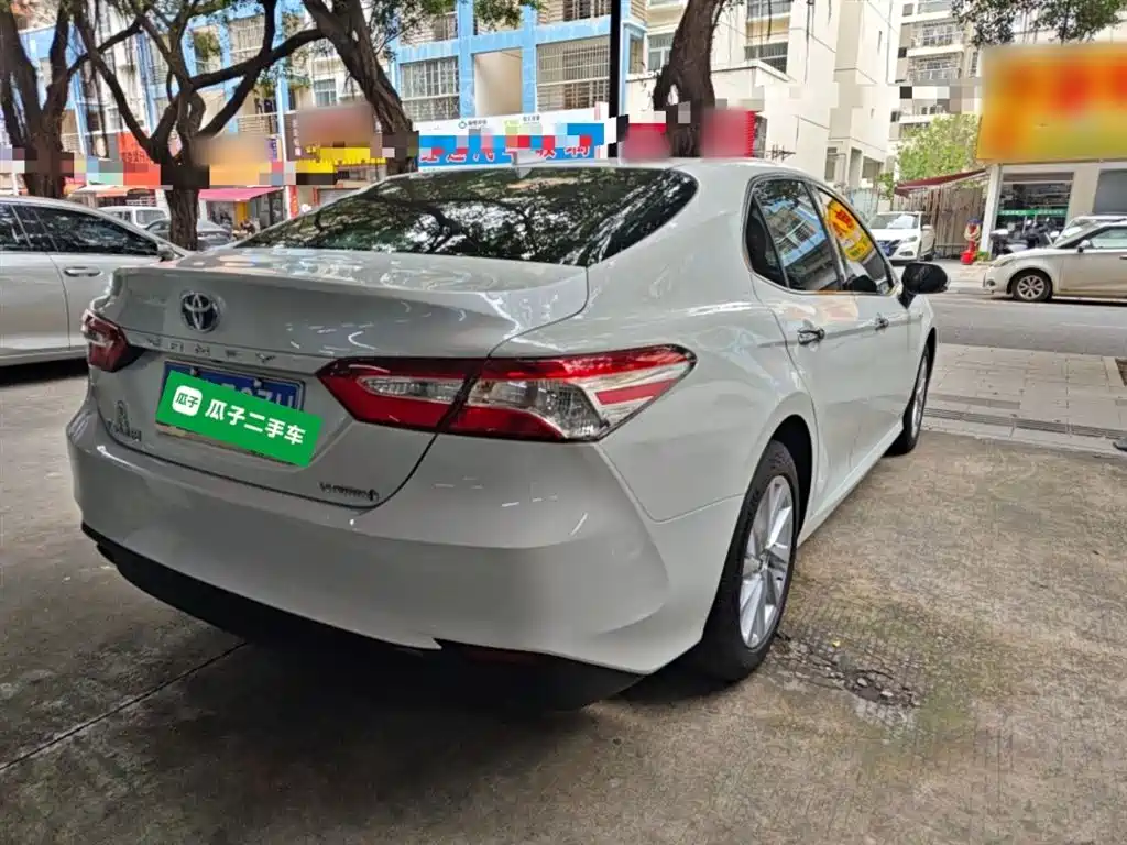 Toyota Camry 2023 Hybrid 2.5HGVP Leading Edition фото 7
