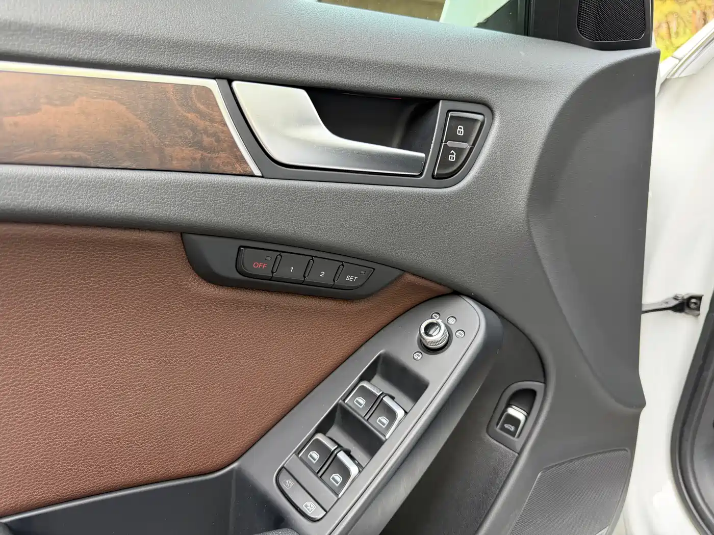 Audi A4L 2015 35 TFSI Auto Comfort фото 11