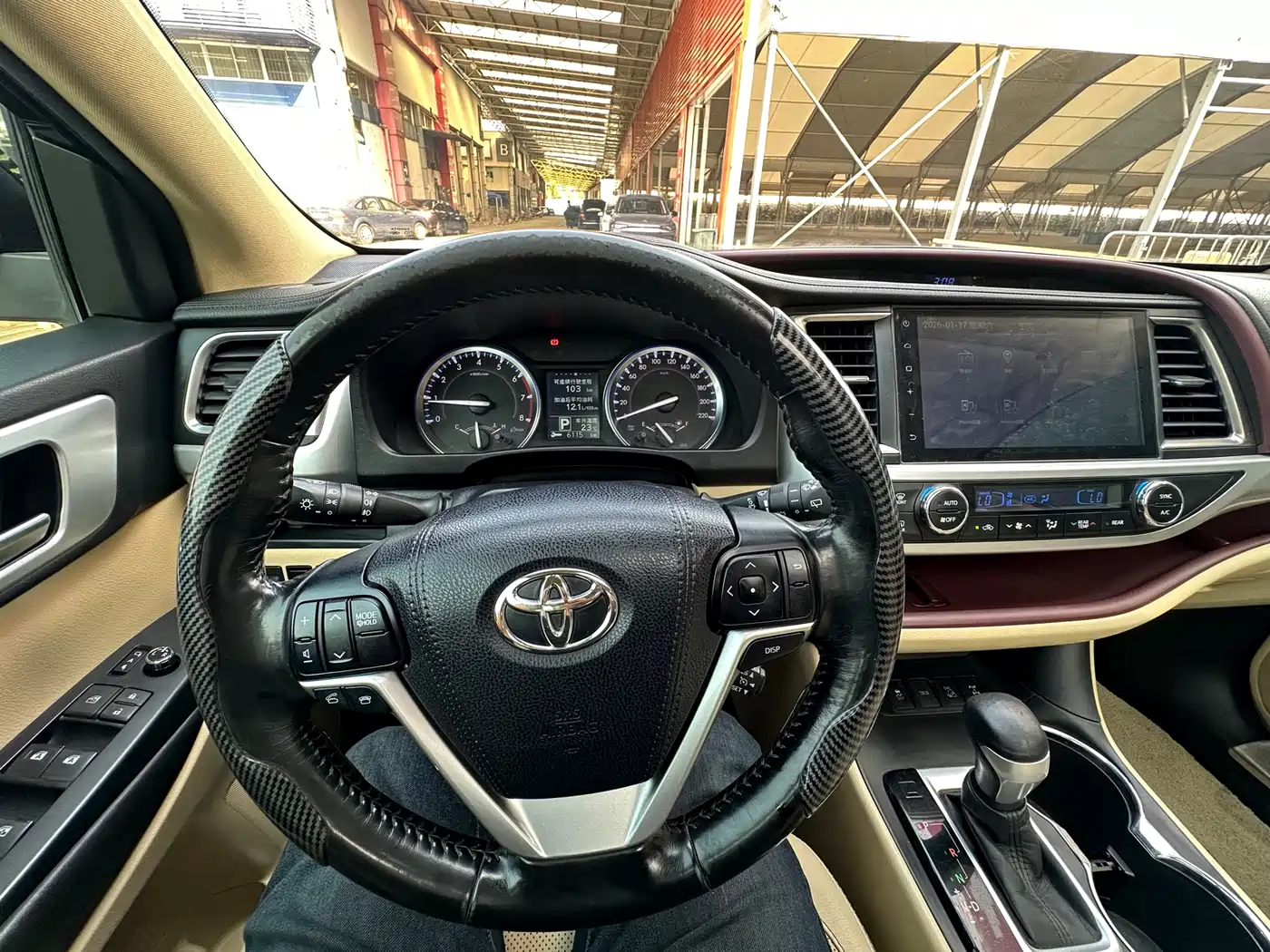 Toyota Highlander 2015 2.0T AWD Luxury Edition 7-seater фото 16
