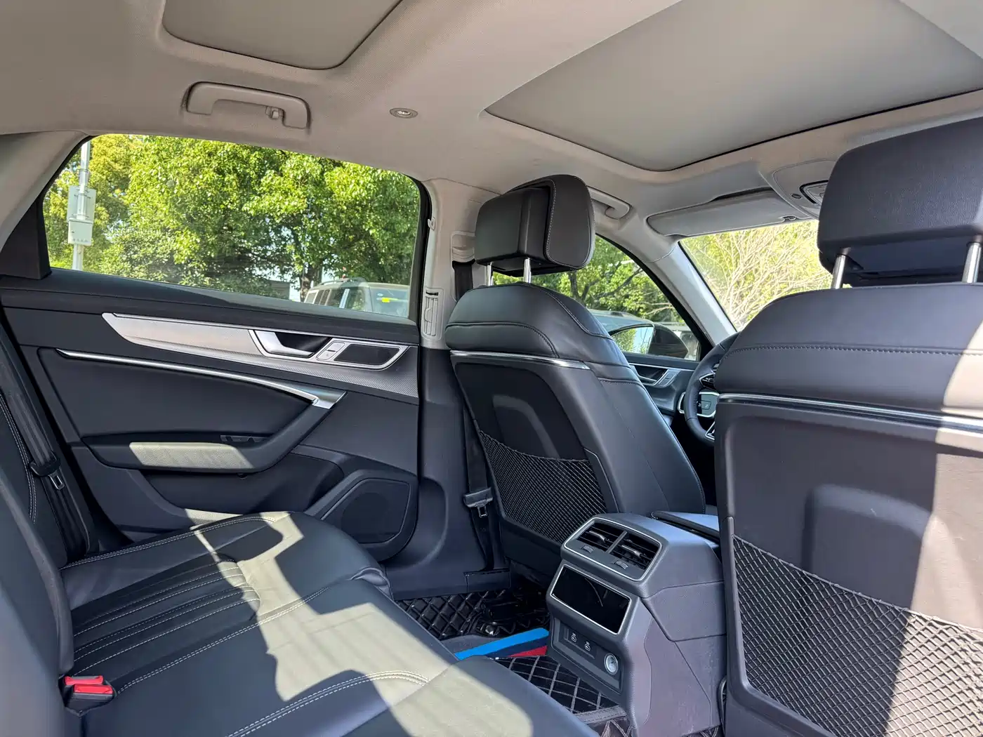 Audi A6L 2024 45 TFSI Premium Elegance фото 19