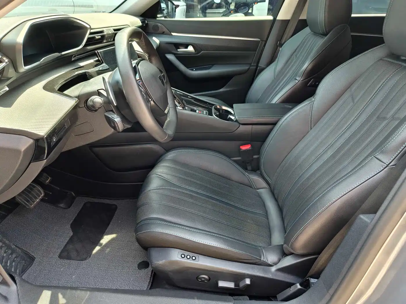 Peugeot 508 2023 508L 400THP Dynamic Flagship фото 4