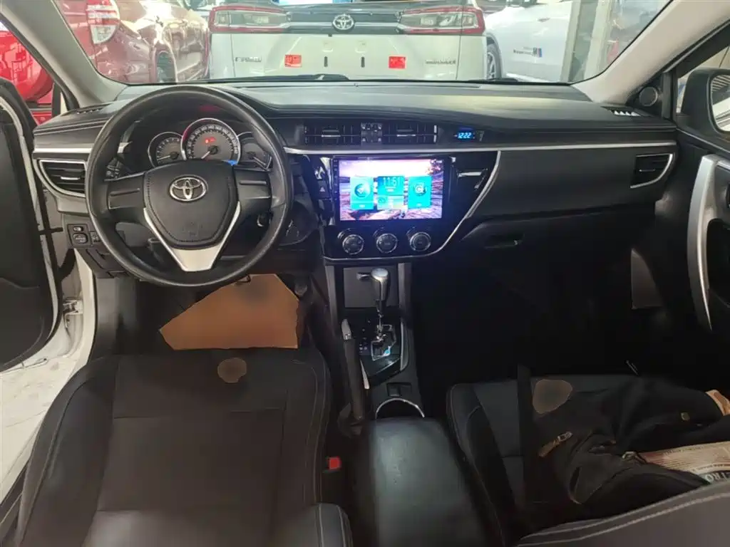 Toyota Corolla 2017 Facelift 1.6L S-CVT GL фото 10