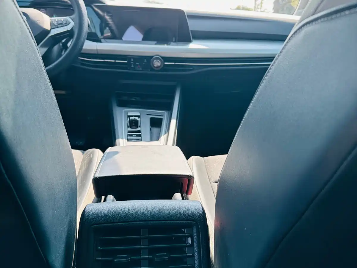 Volkswagen Golf 2021 280TSI DSG Pro фото 8