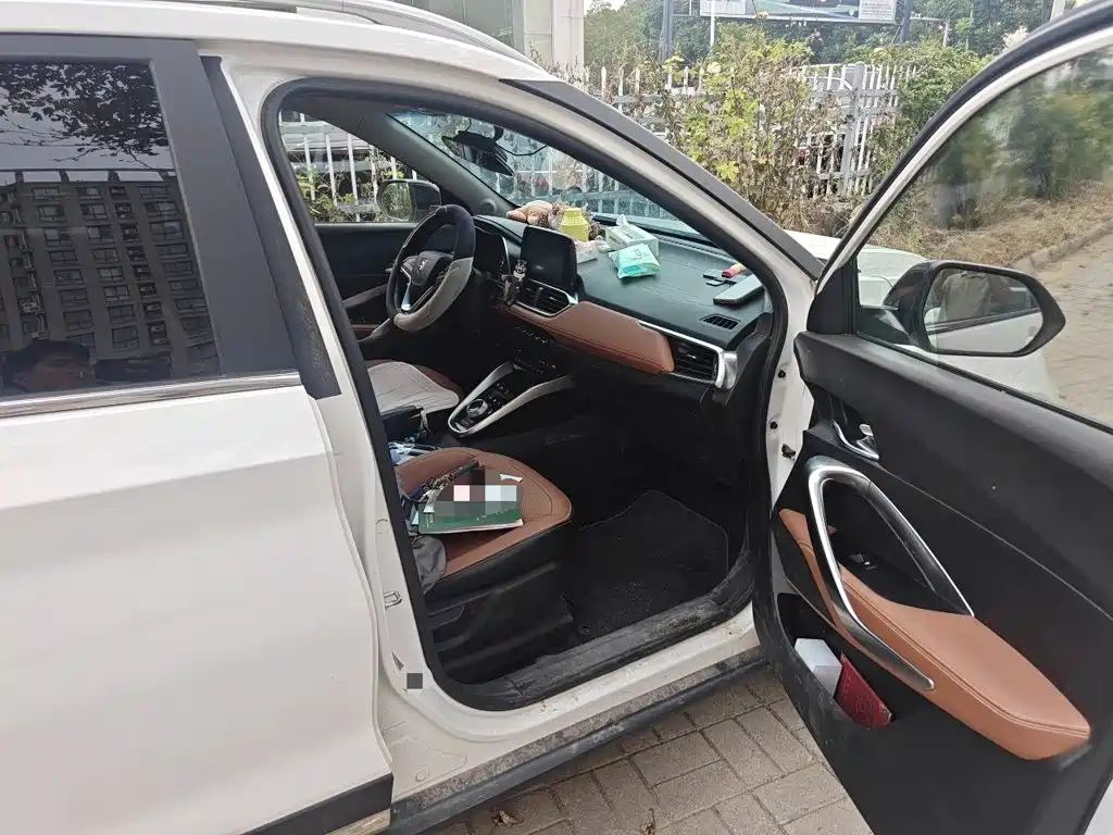 Baojun 510 2018 2017 1.5L Auto Luxury