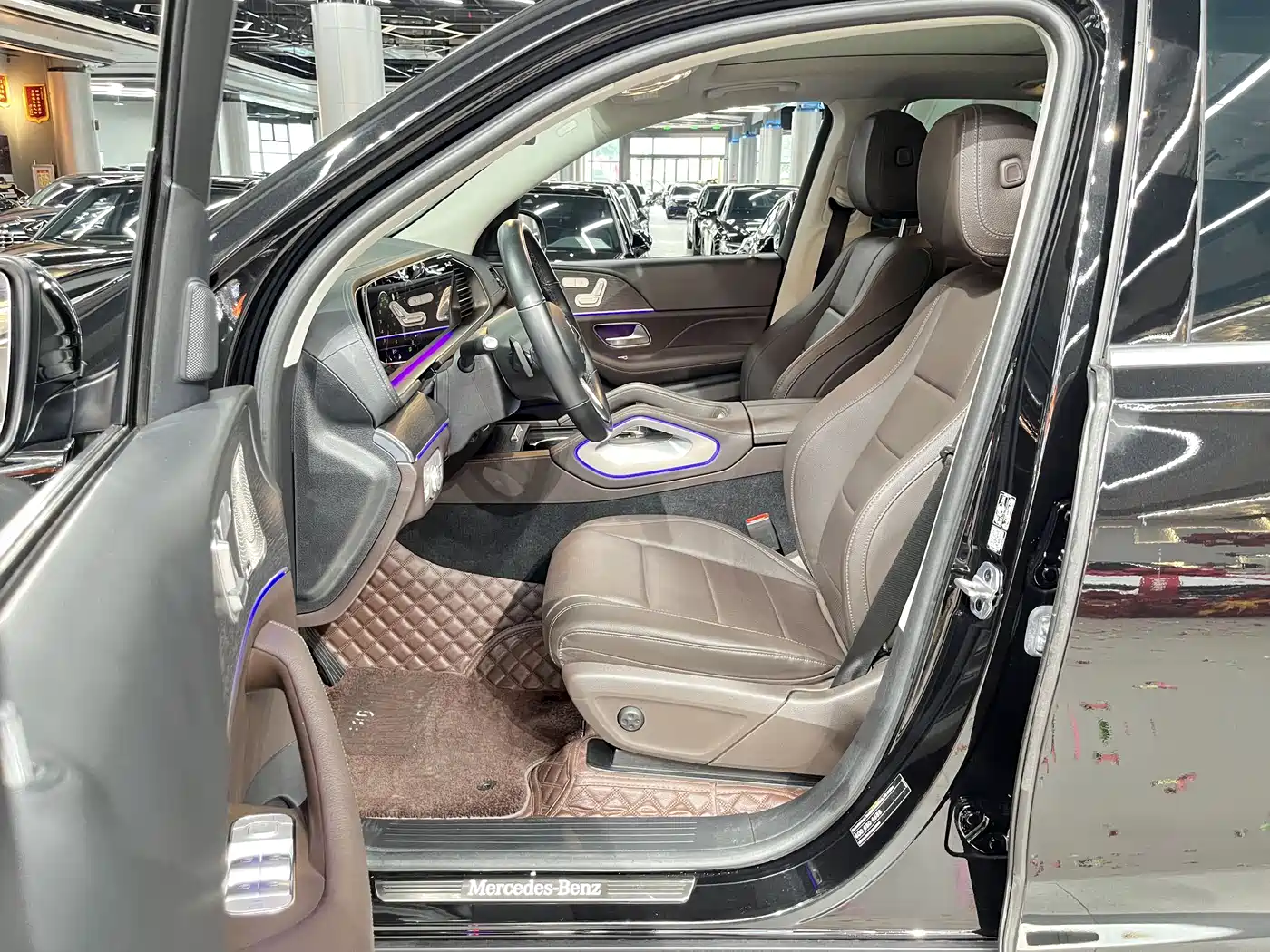 Mercedes-Benz GLE 2022 Facelift GLE 450 4MATIC Luxury фото 4