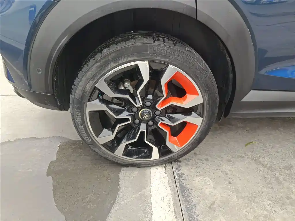 Lynk & Co 06 2020 1.5T Halo фото 21