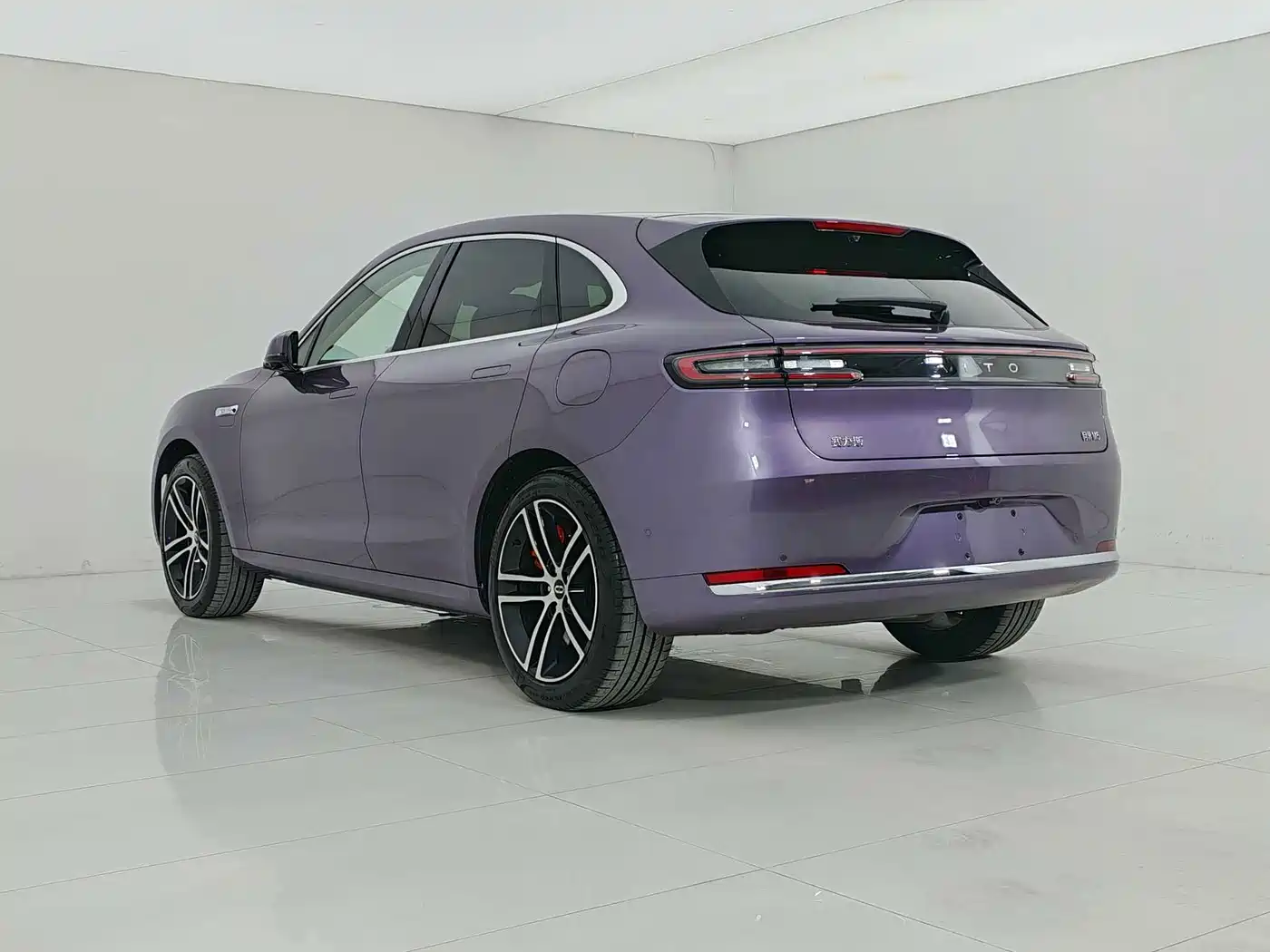 AITO Wenjie AITO M5 2025 2025 Extended Range Ultra AWD