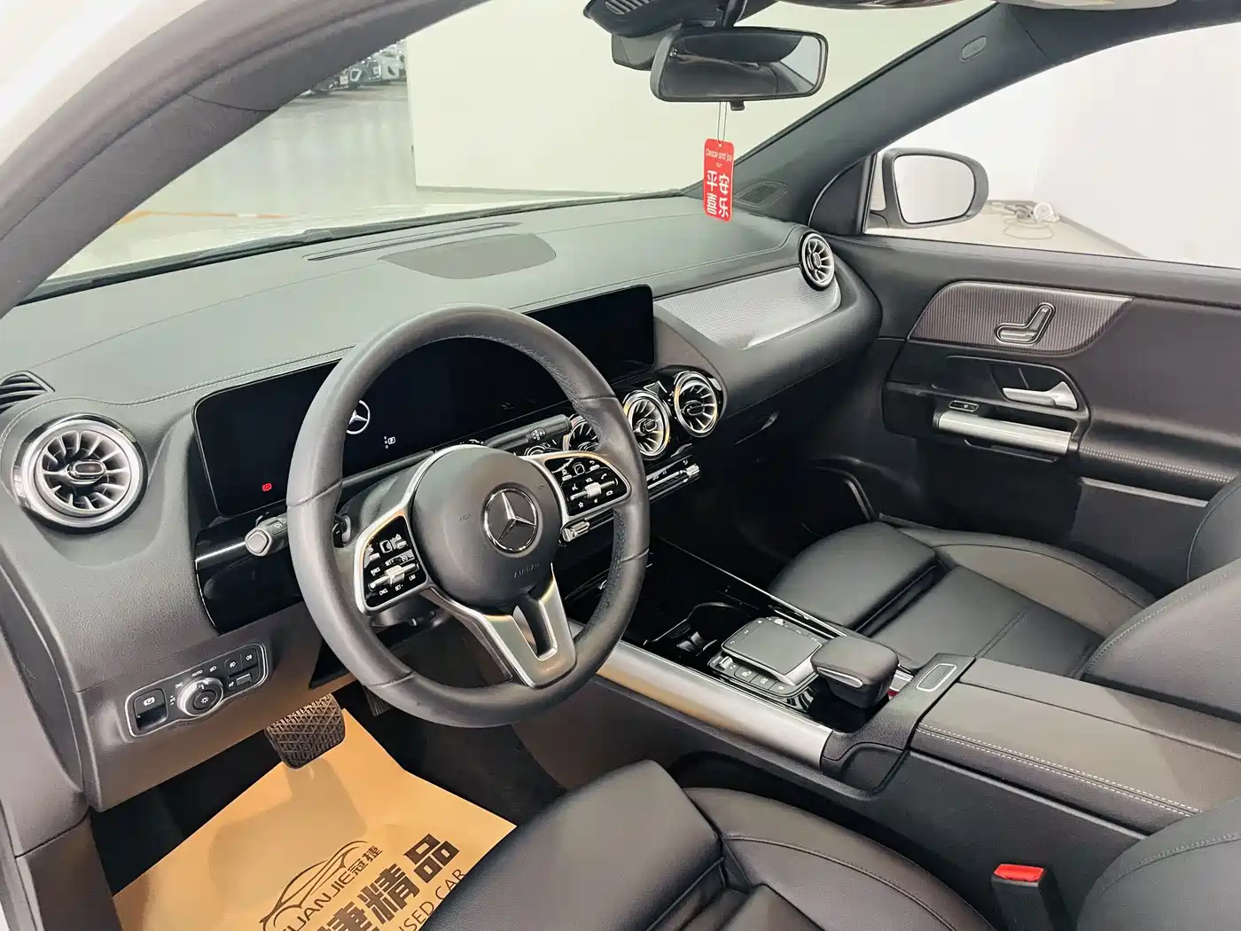 Mercedes-Benz GLA 2023 2023 GLA 220