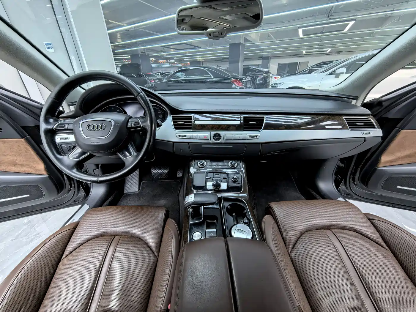 Audi A8 2013 A8L 45 TFSI quattro Luxury фото 7