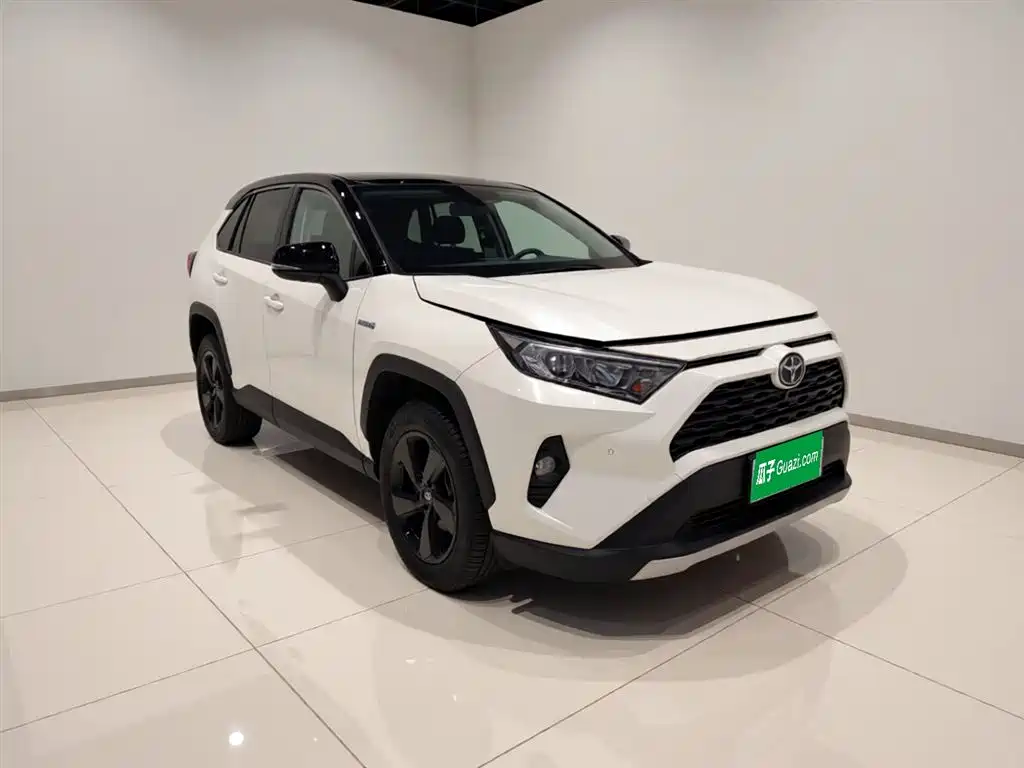 Toyota RAV4 Rongfang 2022 Hybrid 2.5L E-CVT 4WD Elite Plus Edition фото 7