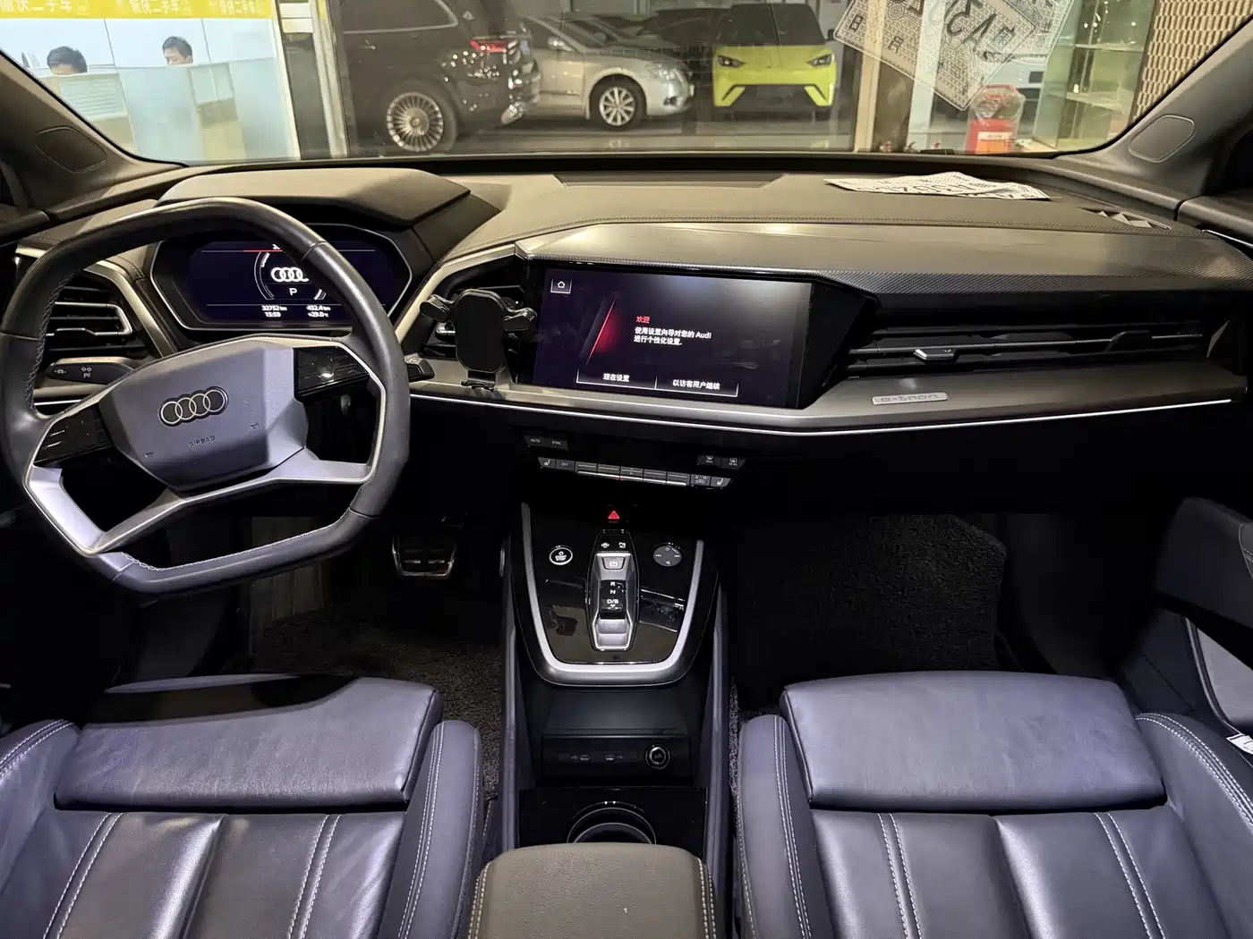 Audi Q4 e-tron 2022 2022 40 e-tron Pioneer Edition
