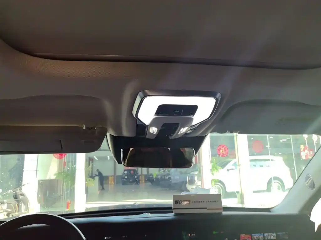 Hongqi E-HS9 2022 660km Qi Chang Edition (6-seater) фото 18
