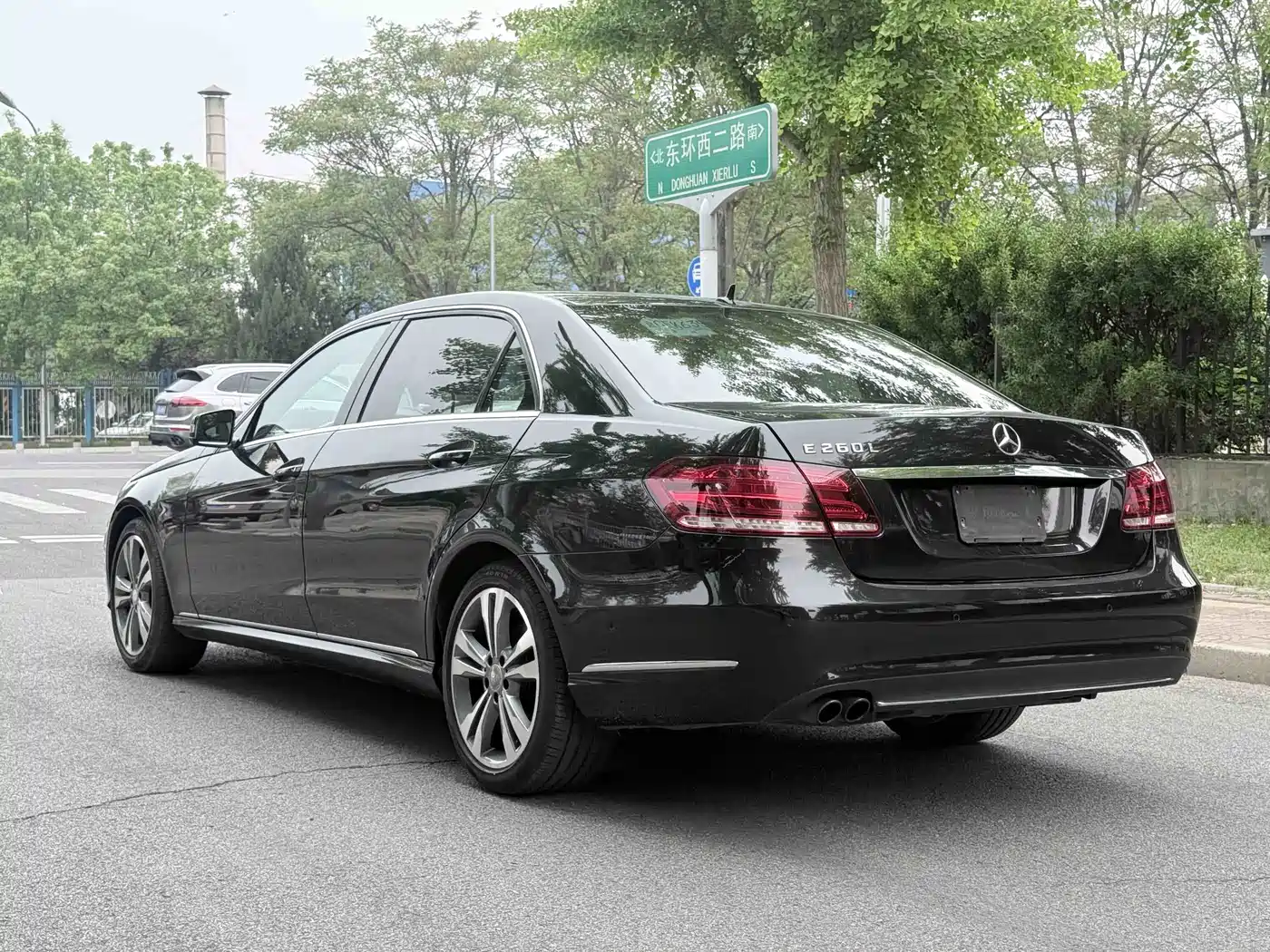 Mercedes-Benz E-Class 2014 E 260 L Sport фото 3