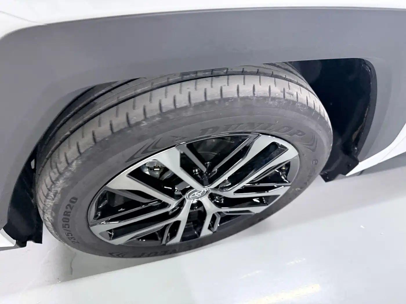 Toyota RAV4 Rongfang 2026 Model Dual Hybrid 2.5L Base фото 5