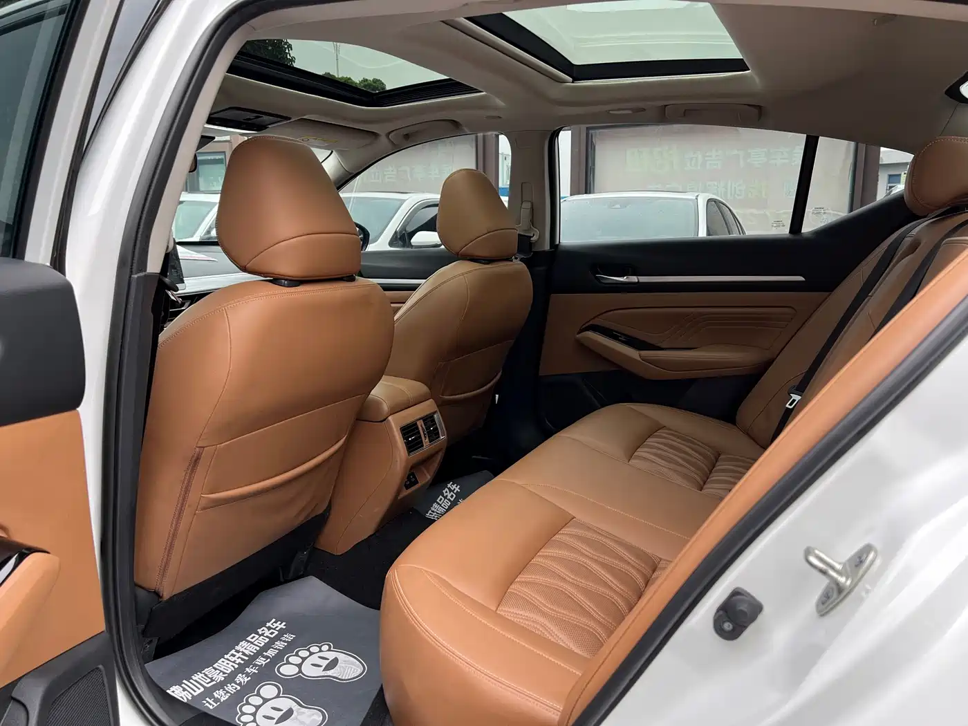 NISSAN TEANA