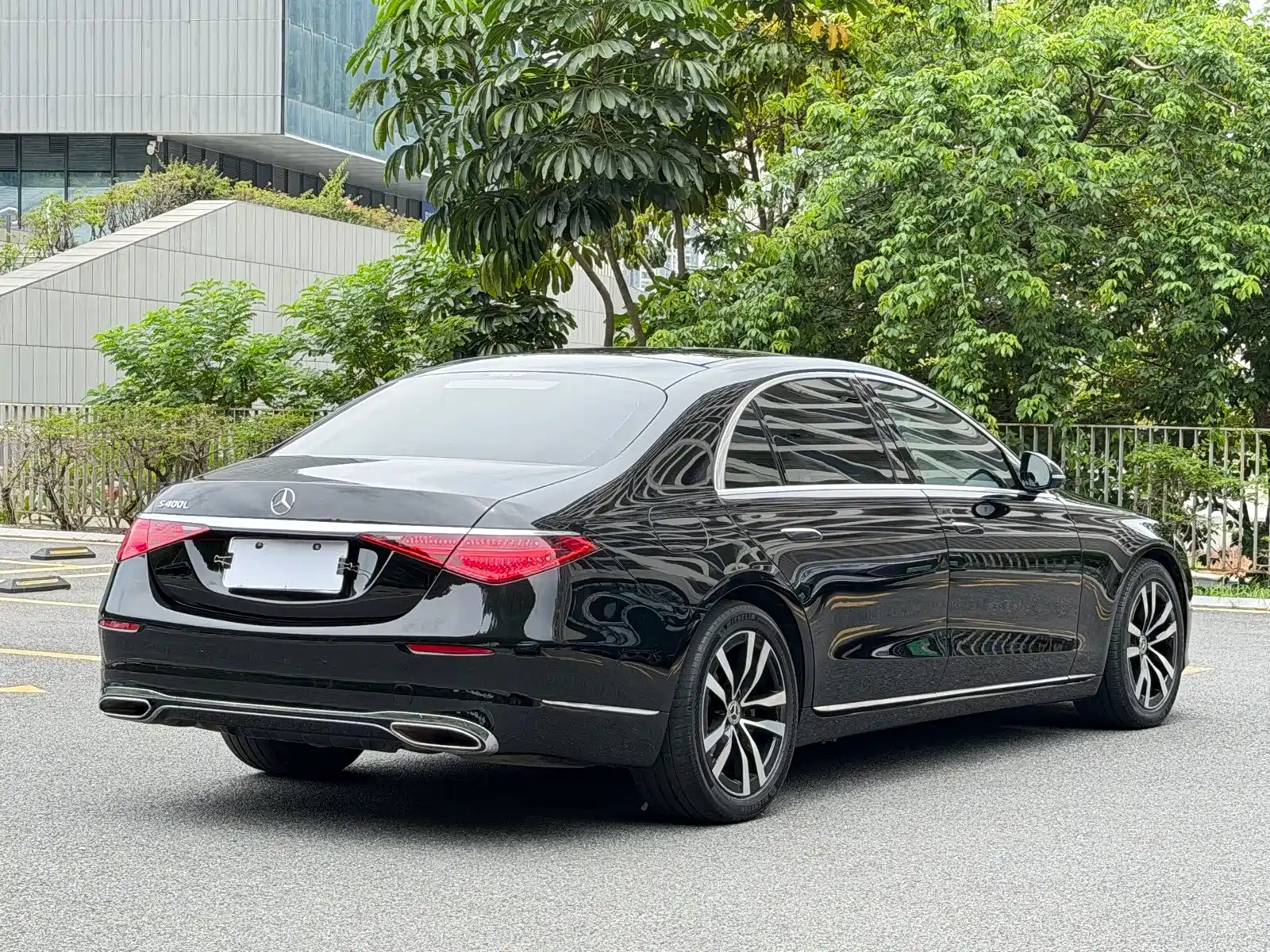 Фото 6 - Mercedes-Benz S-Class