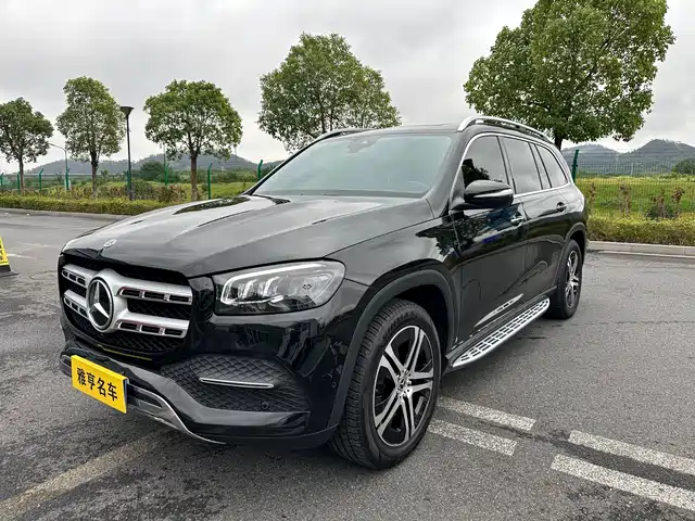 MERCEDES-BENZ GLS