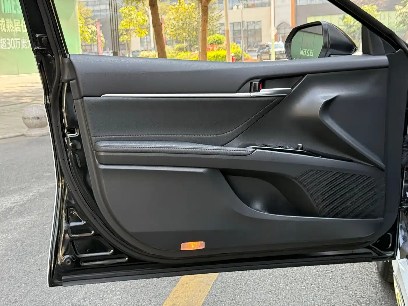 Toyota Camry 2023 2.0G Luxury Edition фото 22