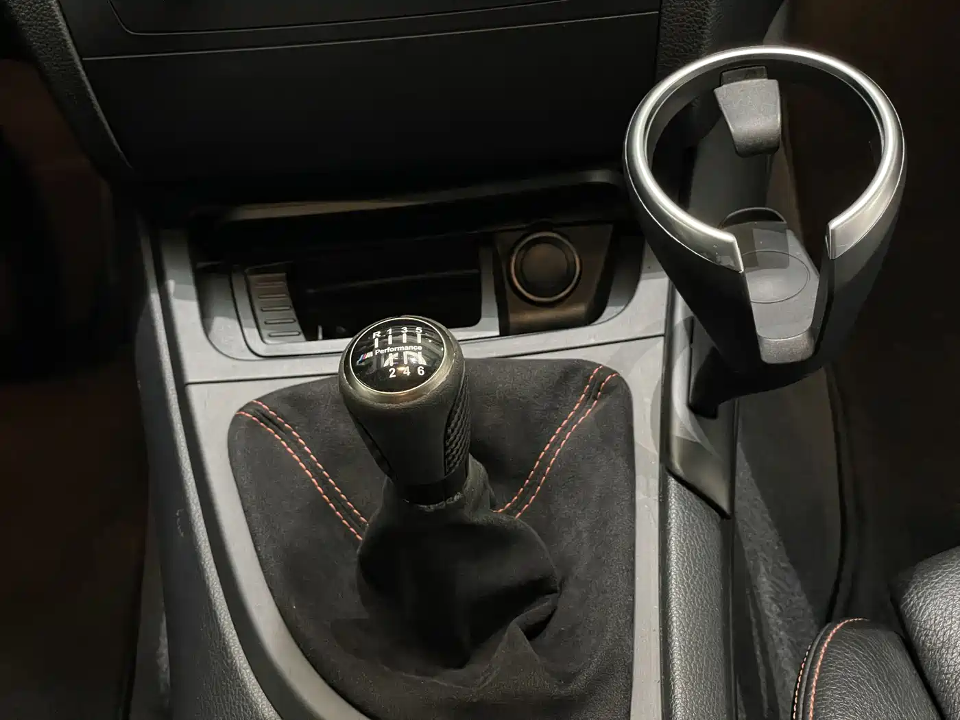 BMW 1 Series M 2011 1M Coupe фото 16
